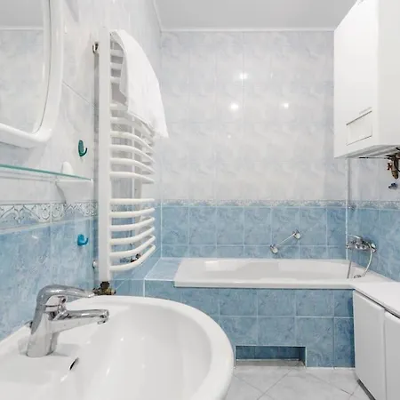 Apartament Astronomiczne Miejsce Przemysl Exterior photo